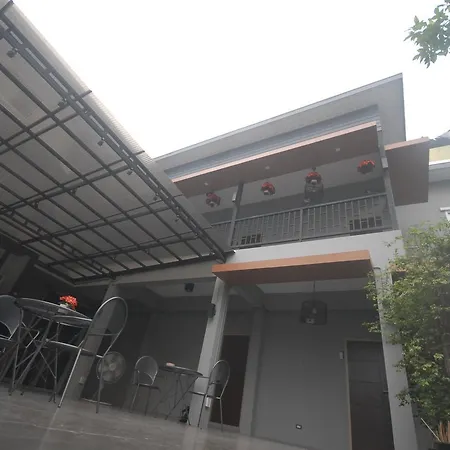 Inn Stations Hostel